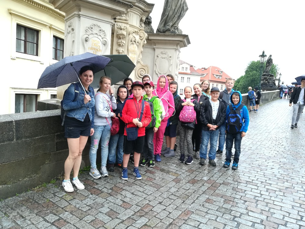 Pátá třída na výletě v Praze