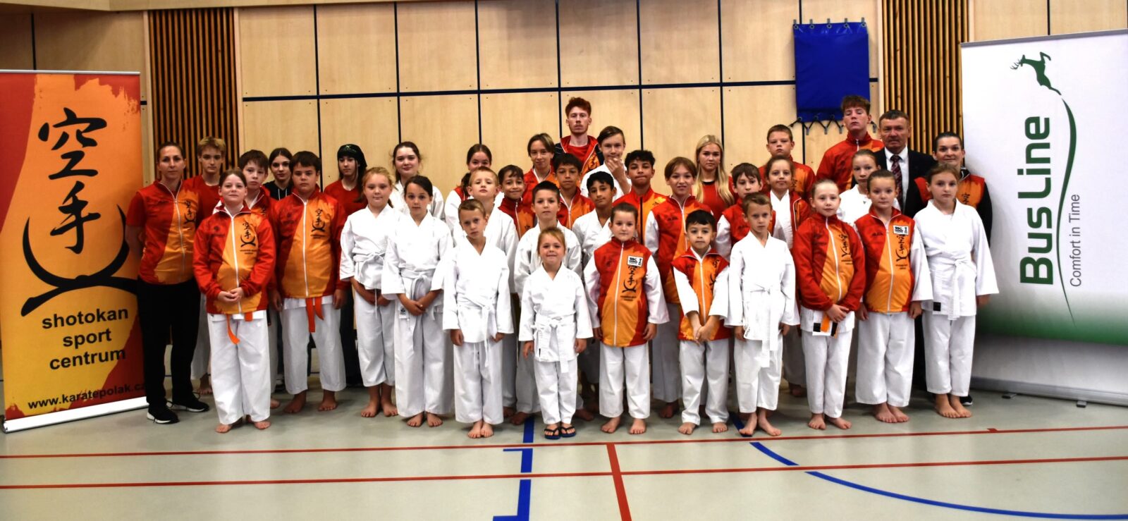Skvělý tým našich karatistů slaví úspěchy.